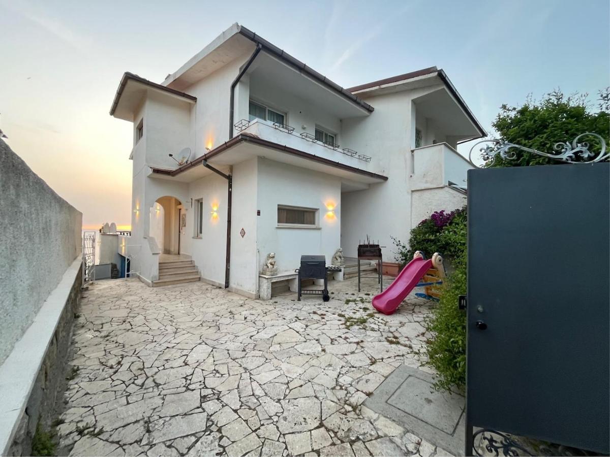 Al Chiaro Di Luna Resort Borgo Pantano Exteriér fotografie
